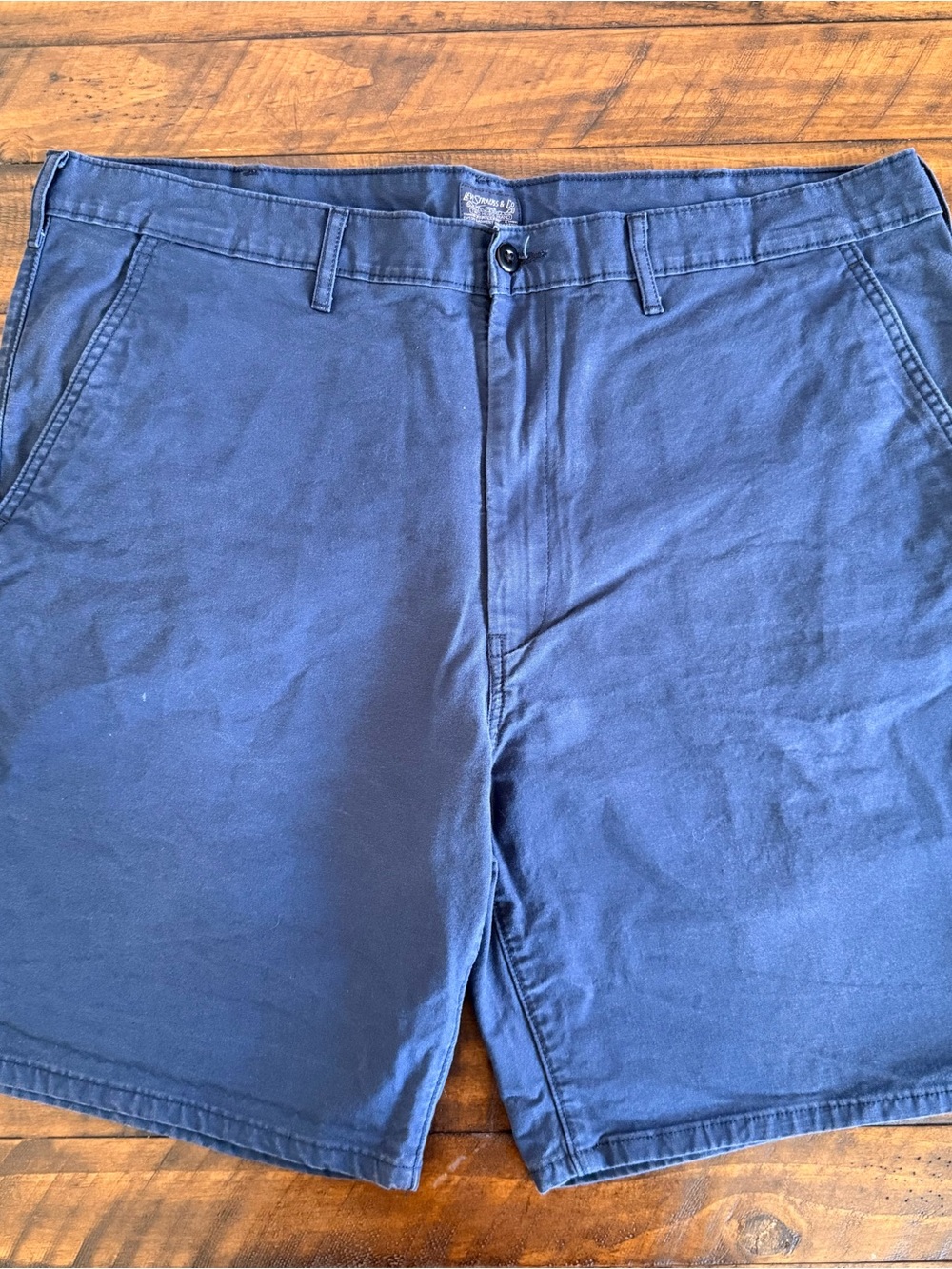 Levi’s Flat Front Chino Shorts, Men’s Size 42